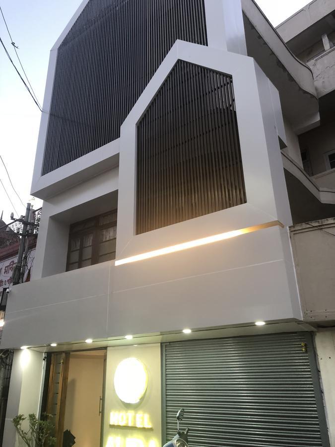 Hotel Aura 西隆 外观 照片